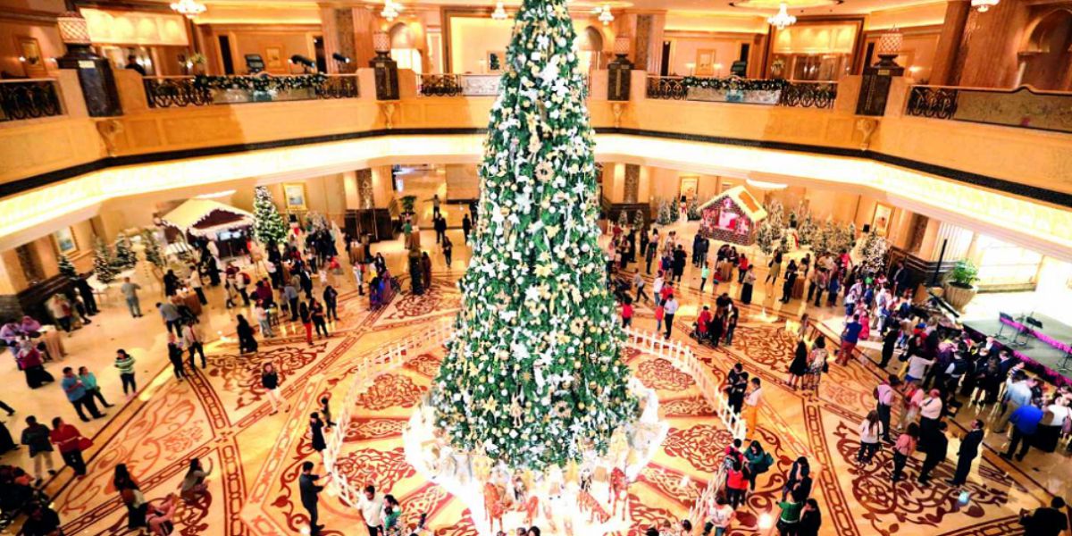 christmas tree at yas abu dhabi