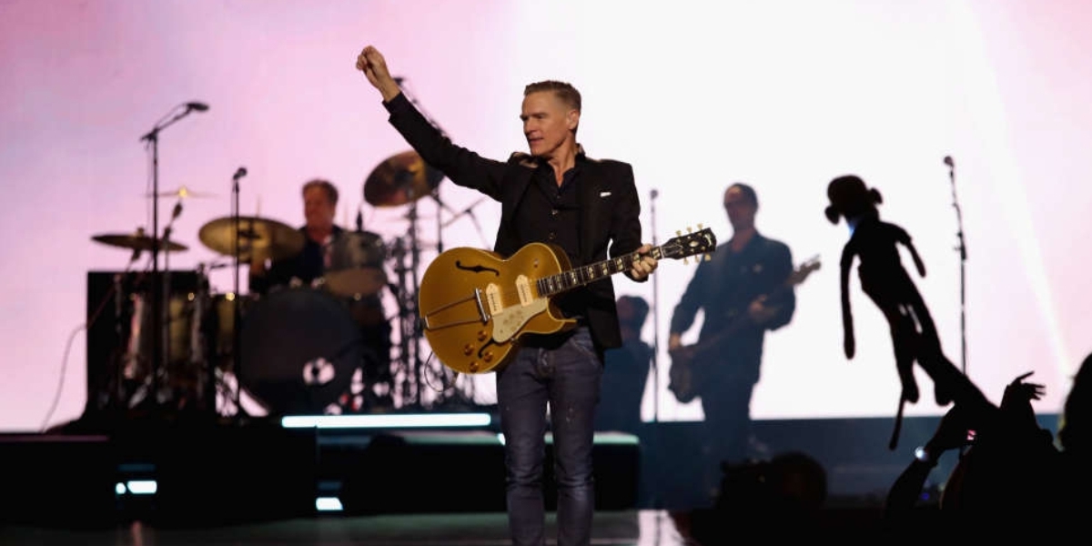 bryan adams live dubai event from instadubaivisa