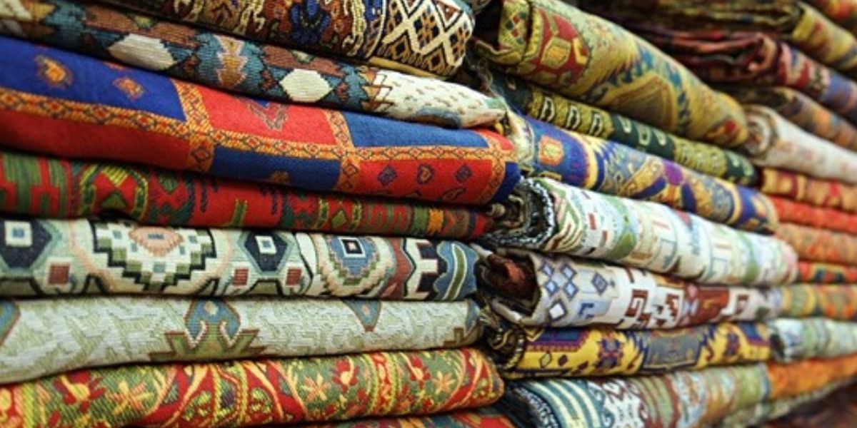 textile souk shopping in dubai uae